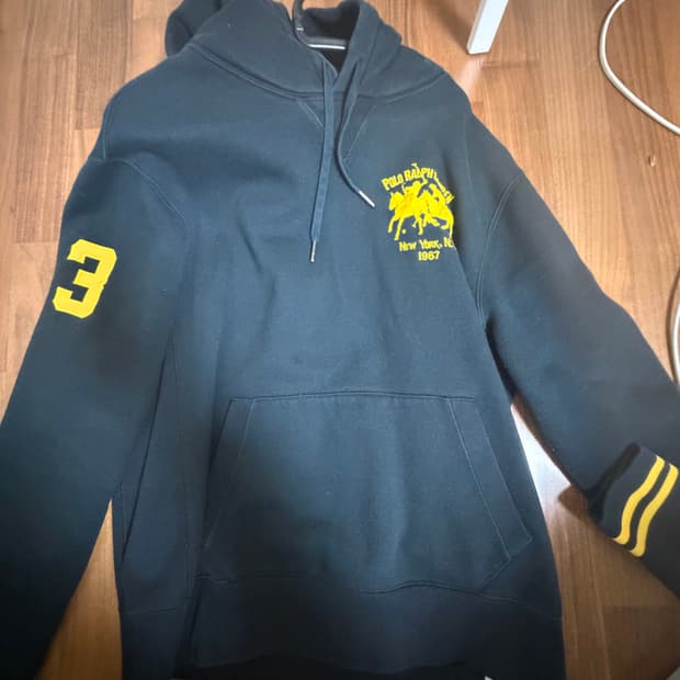폴로 후드티