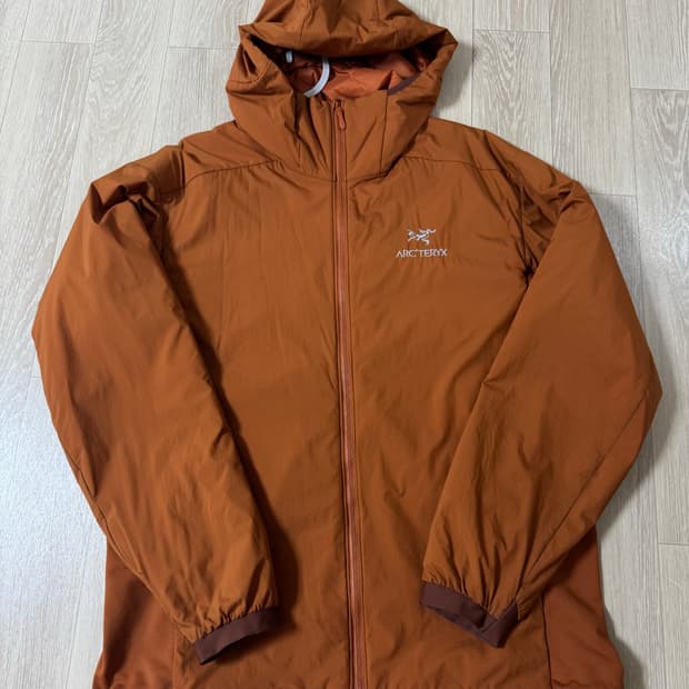 XL 아크테릭스 아톰 lt 후디 자켓 코모레비