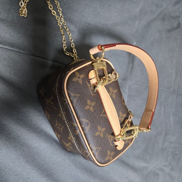 루이비통 니스 나노