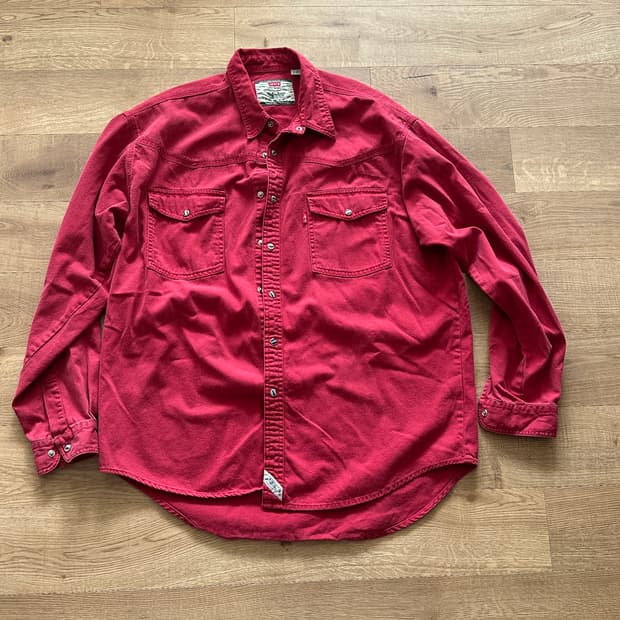 리바이스 레드 셔츠 L사이즈