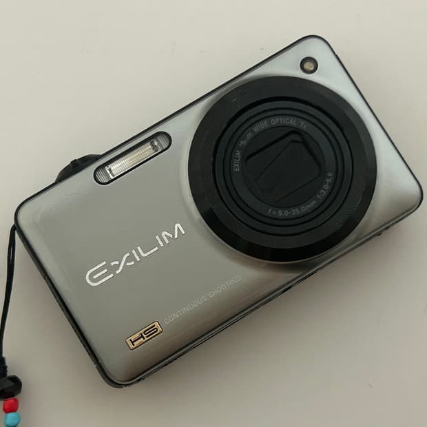 카시오 엑슬림 EXILIM EX-ZR10 실버 빈티지 디카 디지털카메라