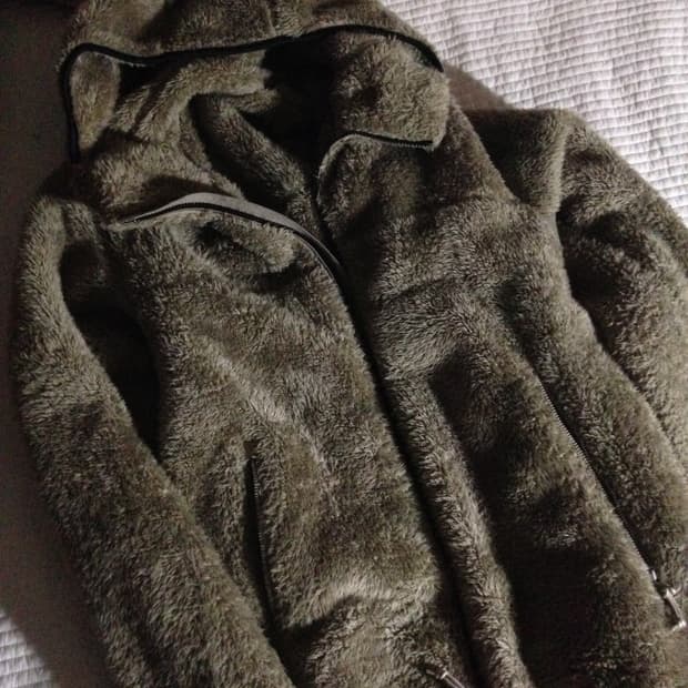 유니클로 브라운베이지 털 후리스