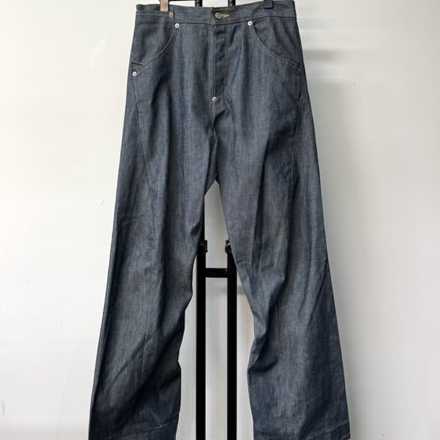 리바이스 엔지니어드 데님 팬츠