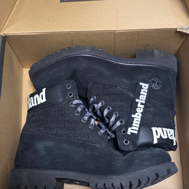 팀버랜드 6인치 프리미엄 레터링 블랙부츠(275~280)