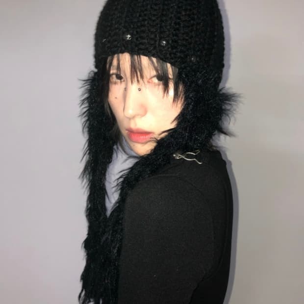 Begbegbeg 백백백 플러피 이어 비니