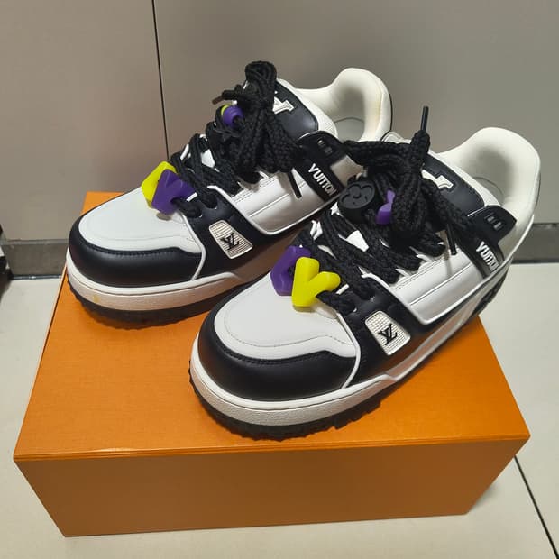 루이비통 맥시 트레이너 7.5
