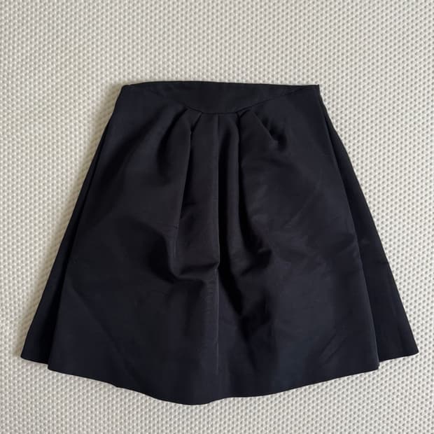 알렉산더맥퀸 볼륨 미디sk