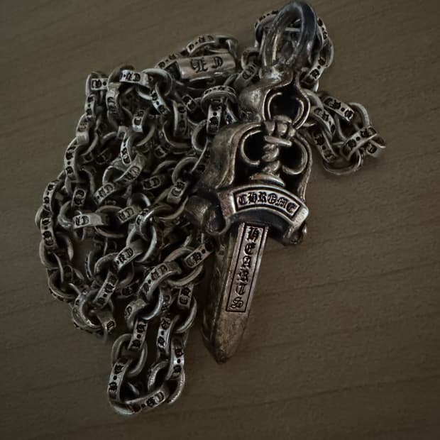 크롬하츠 대거 목걸이