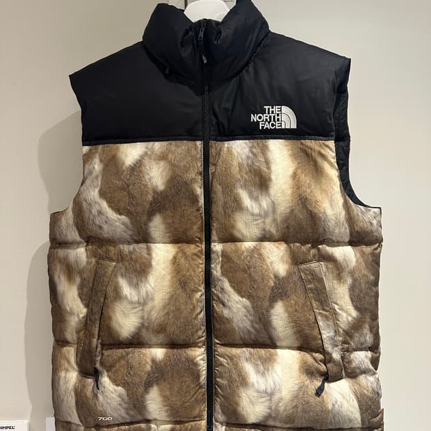 슈프림 노스페이스 퍼눕시 베스트 L