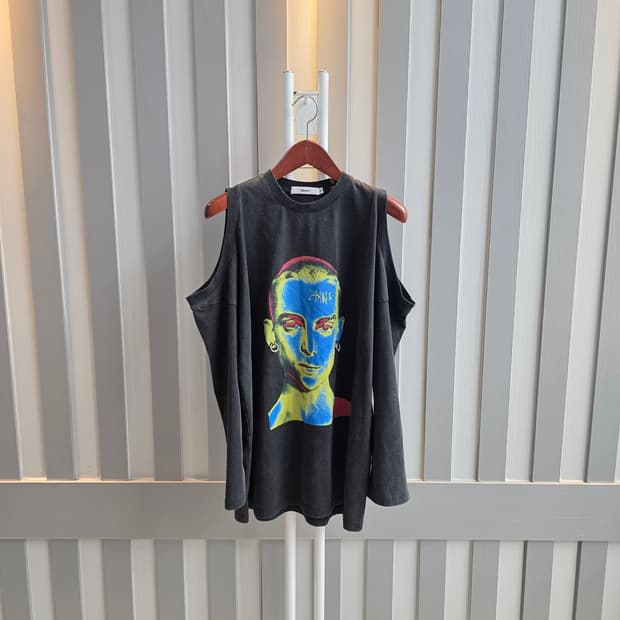 24ans 오프숄더 박시티