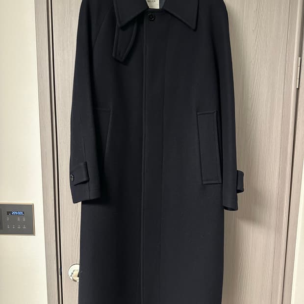 (M, 100) 벨리에 맥시 멜톤 울 발마칸 코트 네이비