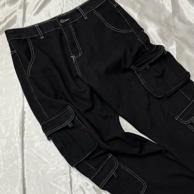 노브랜드 스티치 카고 팬츠 블랙 (M)