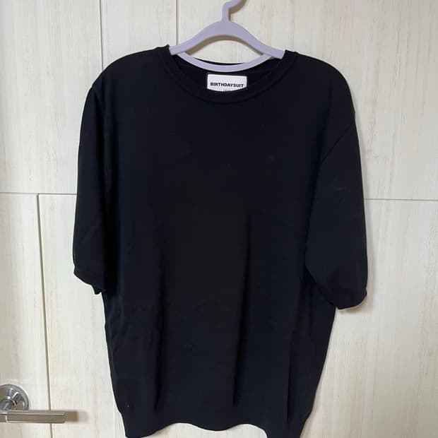 벌스데이슈트 반팔 니트