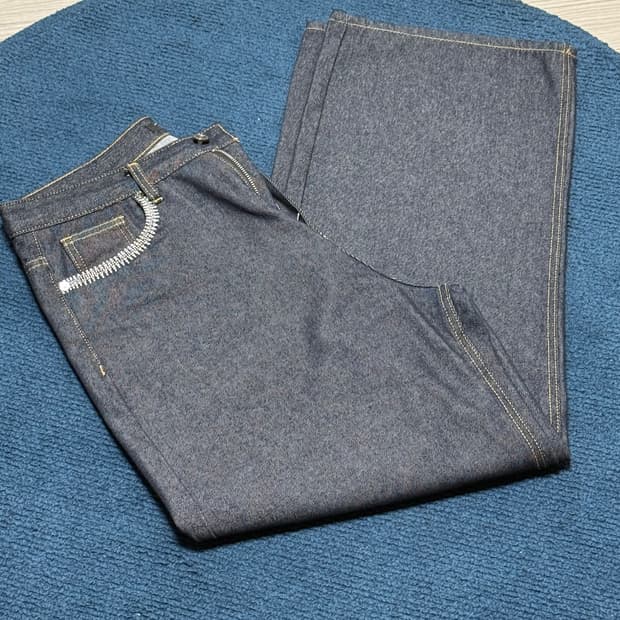 [L] DNSR 스파이더 스티치 인디고 데님 팬츠