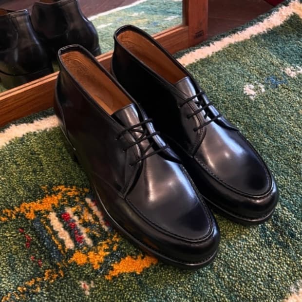 르유카스 로우 처카 41.5 (Y33020)