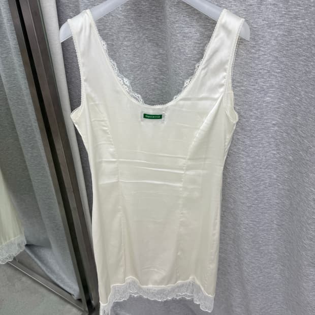 그린버터 muse lace slip dress