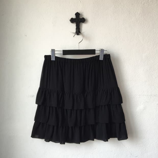 Layer skirt