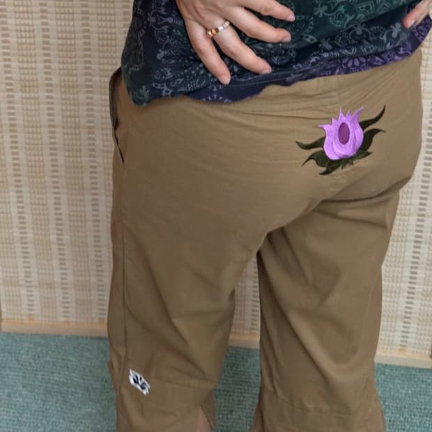 be present🪷 lotus yoga pants