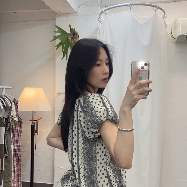 도트 포인트 그레이 블라우스