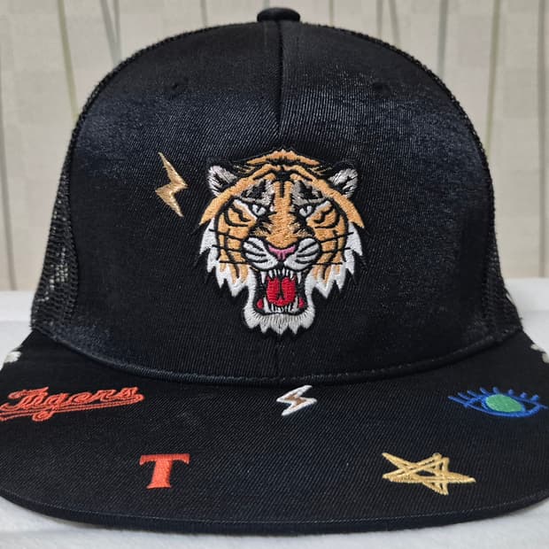 MLB 타이거 자수 매쉬 스냅백 블랙