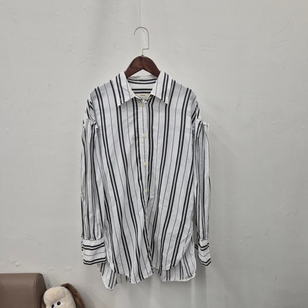 한섬 시스템 스트라이프 루즈핏 셔츠