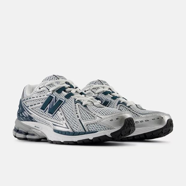 [230~255] 뉴발란스 1906R 실버 메탈릭 딥 오션