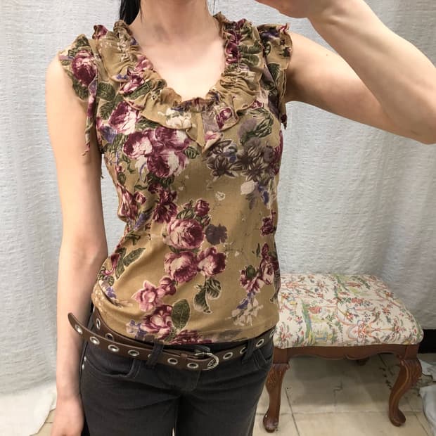 floral frill blouse