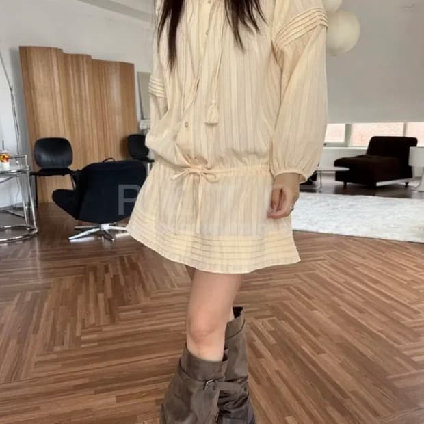 에그이즈 아이리스 태슬블라우스 미니원피스 