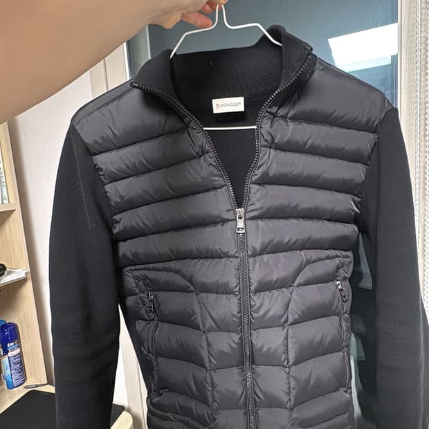 몽클레어 니트패딩