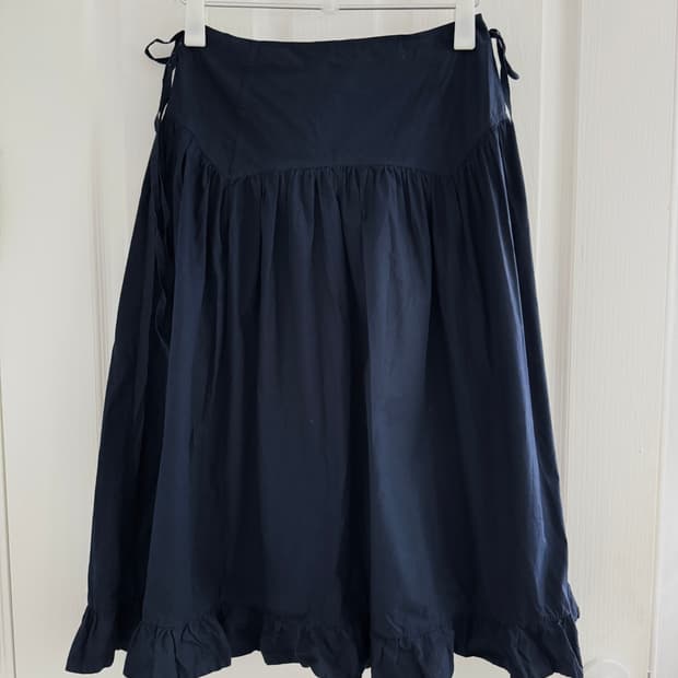 saengin studios ruffle skirt