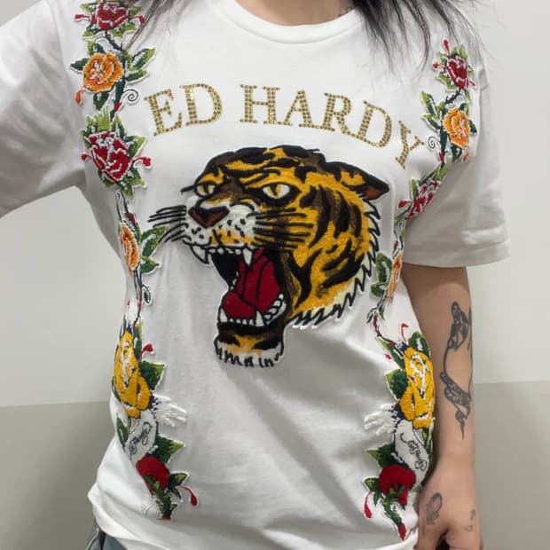 Ed Hardy 에드하디 자수패치 타이거 장미 아트워크 반팔 티셔츠