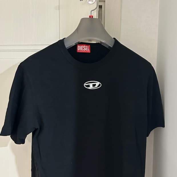 디젤 반팔 L