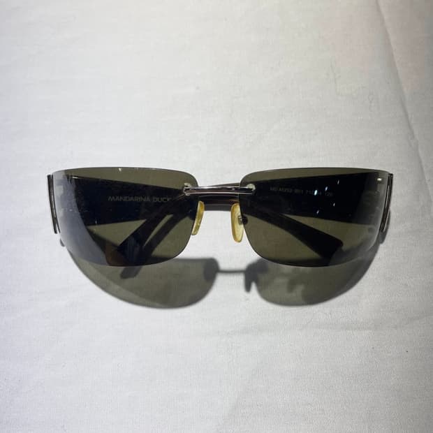 만다리나덕 고글 쉐잎 선글라스