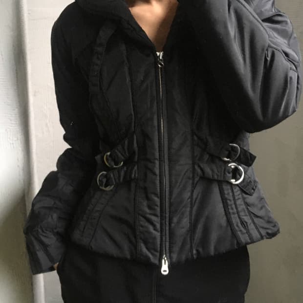 Armani Exchange 아르마니 익스체인지 블랙 카라 숏패딩 