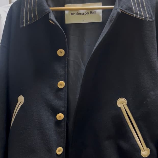 앤더슨벨 써니 바시티 자켓