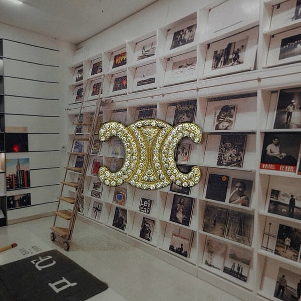 셀린느 빅 큐빅 골드 브로치 빈티지 브로치 빅 브로치