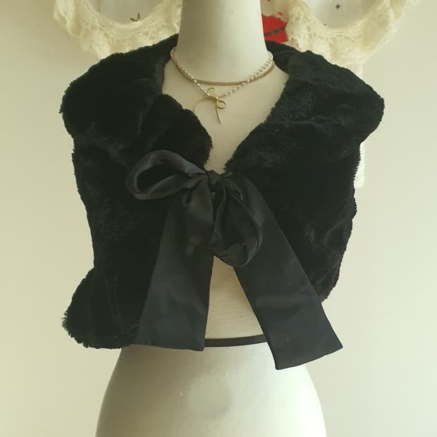 [빈티지] 블랙 퍼 볼레로 리본 장식