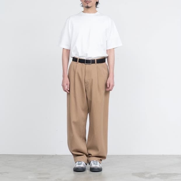 Graphpaper HARD TWILL TWO TUCK PANTS 1