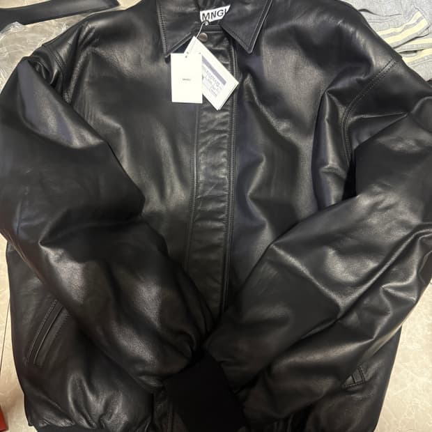 S사이즈 MNGU 오버사이즈 램스킨 블루종 블랙 레더