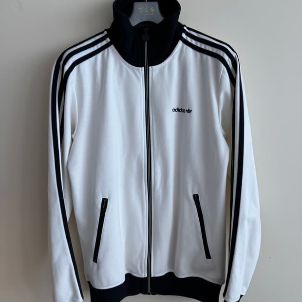 아디다스 오리지날 베켄바우어 흰검 트랙탑 100