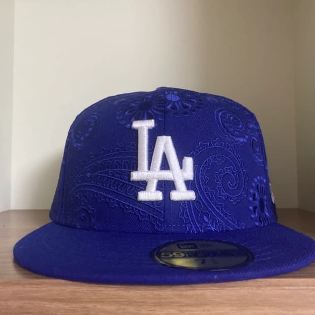 734뉴에라 LA다저스 올오버 페이즐리 피티드캡 다크 로얄