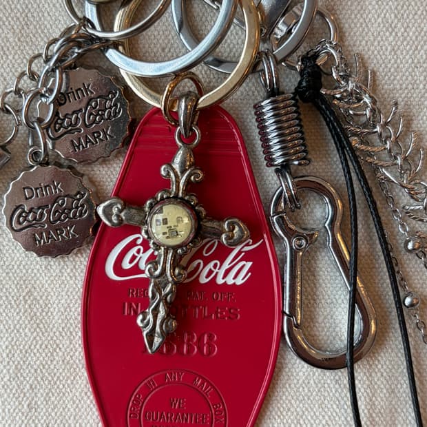 빈티지 코카콜라 감성 키링 세트 (십자가+체인 디테일)