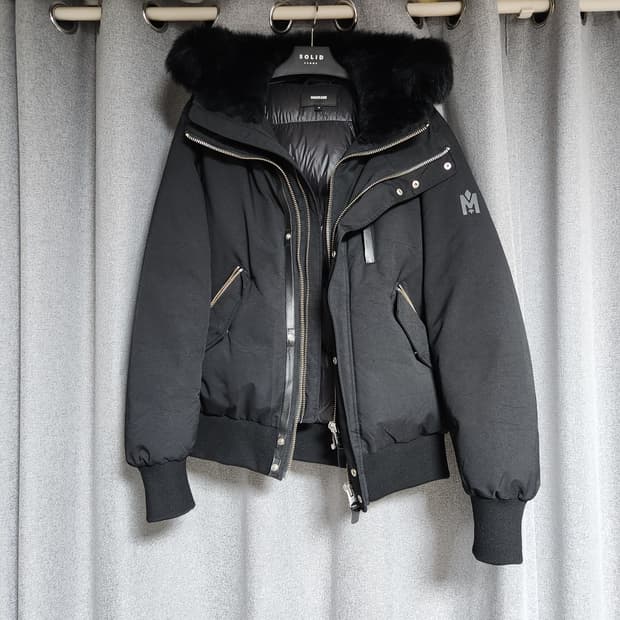 맥케이지 딕슨 팝니다 캐나다구스 무스너클 노비스