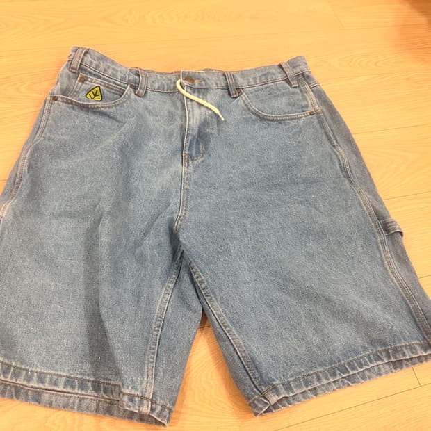 버터 굿즈 데님 반바지