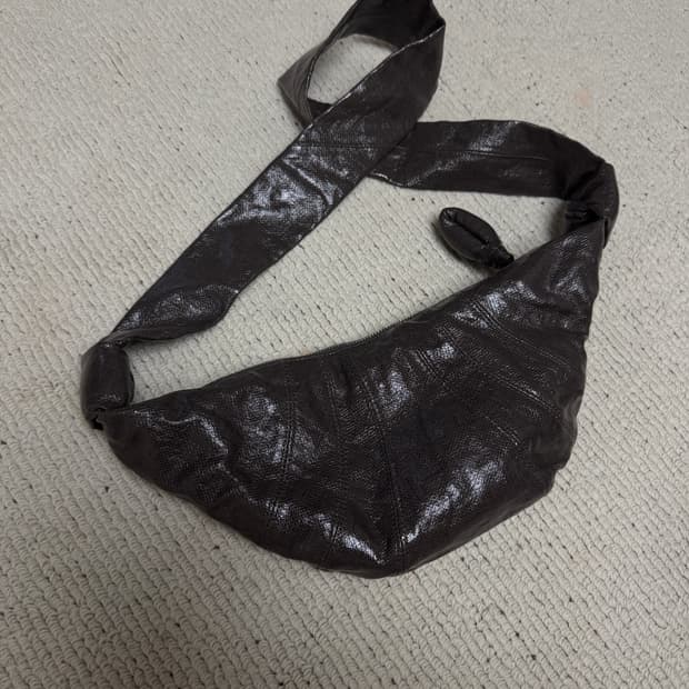 르메르 크루아상 범백 코티드린넨 브라운 스몰