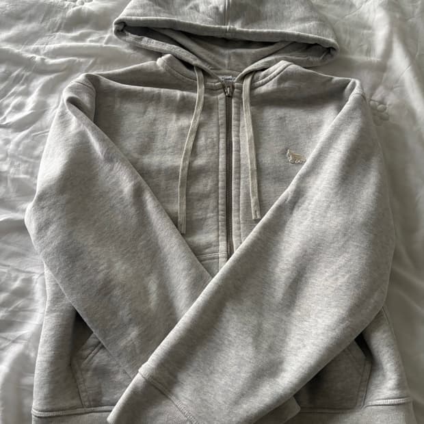 메종키츠네 후드집업