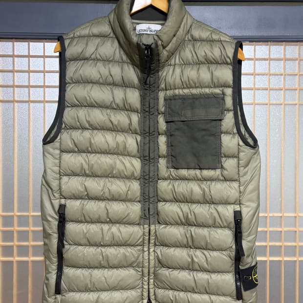 [L]스톤아일랜드 가먼트다이드 패딩베스트