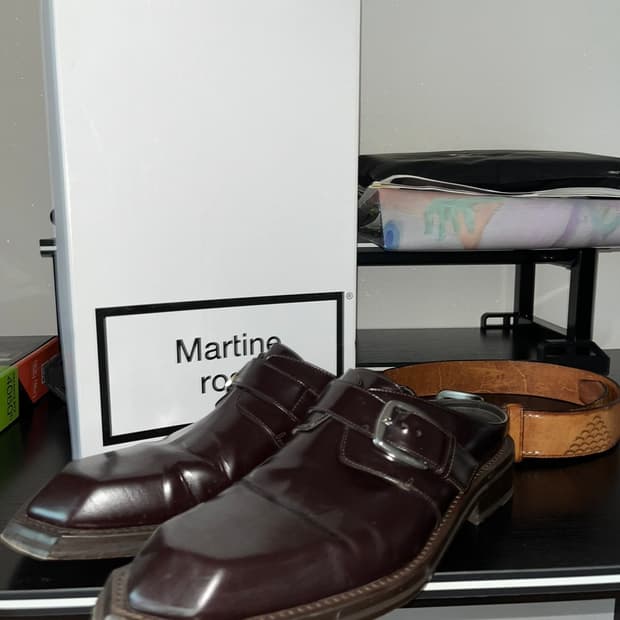 마틴로즈 Martine Rose 치즐토 뮬 265