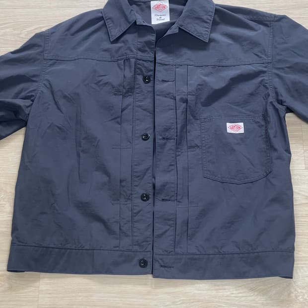 단톤 1세대 데님자켓 형태의 나일론 자켓