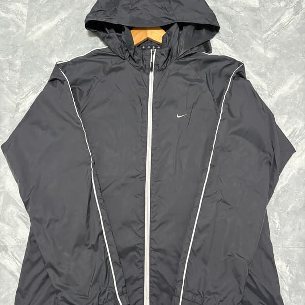 나이키 블랙 후드 바람막이
